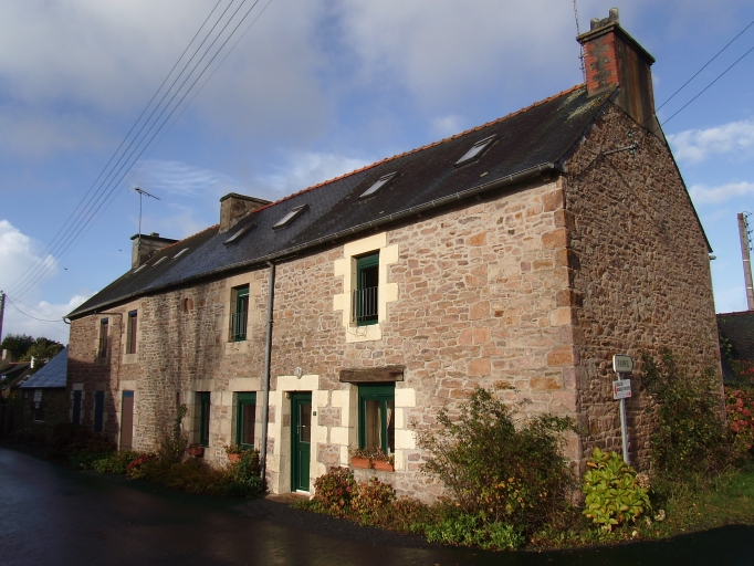 Maisons, chemin des Ecureuils, le Vieux-Bourg (Paimpol)