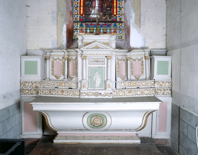 Ensemble de l'autel secondaire 4 (autel, tabernacle, degré, 2 gradins)