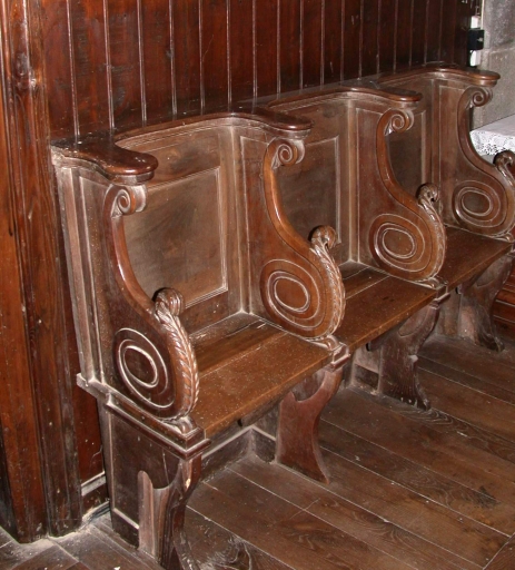 Décor de choeur : 2x3 stalles