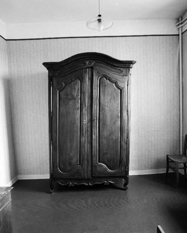 Armoire 1, Maison Saint-Louis-Marie (Josselin)