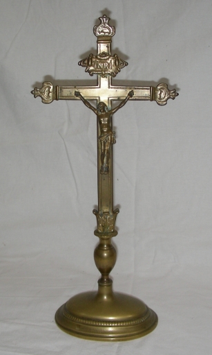 Croix d'autel 3