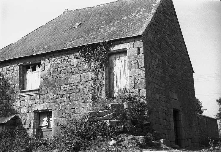 Maison, Restouel (Plouguernével)