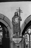 Statue (d'applique, petite nature) : saint Jean-Baptiste, église paroissiale Saint-Paban (Pouldreuzic)