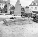 Tombeau, cimetière (Locqueltas)