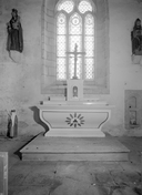 Autel, tabernacle (autel tombeau, maître-autel), chapelle Notre-Dame-de-la-Consolation (Gourin)