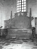 Enfeu, église paroissiale Saint-Pierre (Ploërdut)