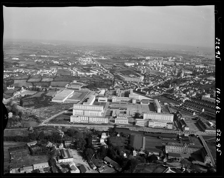 Cité scolaire Kerichen, dite aussi "Campus Kerichen", 34 rue Jules Lesven (Brest)