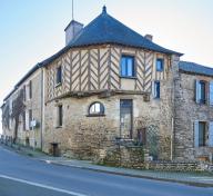 Poligné, au croisement des routes