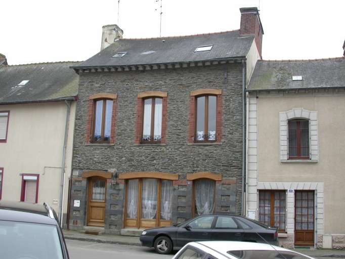 Maison, 12 rue Charles de Gaulle (Servon-sur-Vilaine)