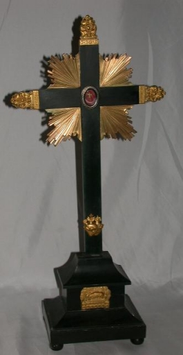 Croix-reliquaire