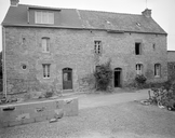 Les maisons et fermes sur la commune de Brélidy