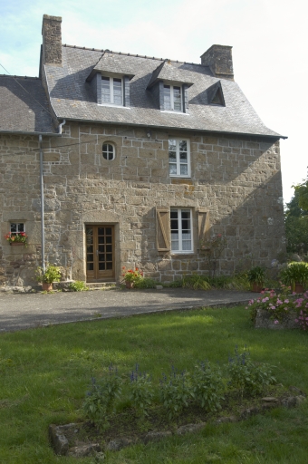 Manoir, la Vieuville (La Selle-en-Coglès fusionnée en Les Portes du Coglais en 2017)