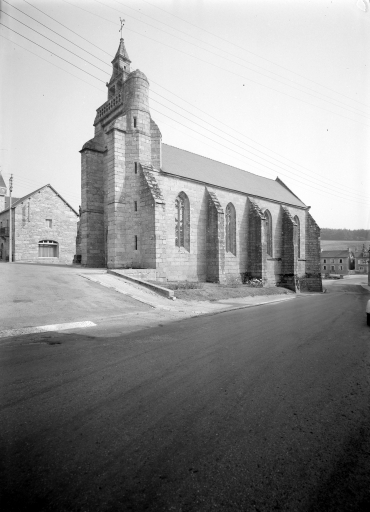Eglise Paroissiale Saint Pierre (Saint-Nicolas-du-Pélem)