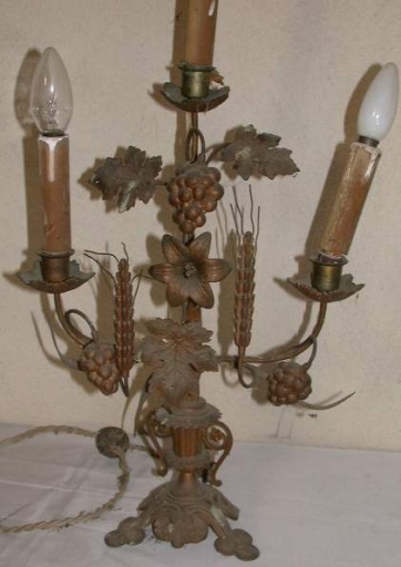 Paire de chandeliers d'église