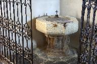 Fonts baptismaux, église Saint-Gilles (Malestroit)