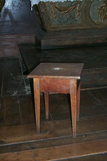 Ensemble de 4 tabourets d'église