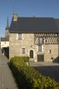 Maison à boutique, 19 rue de la Croix Faucheux (Saint-Erblon)