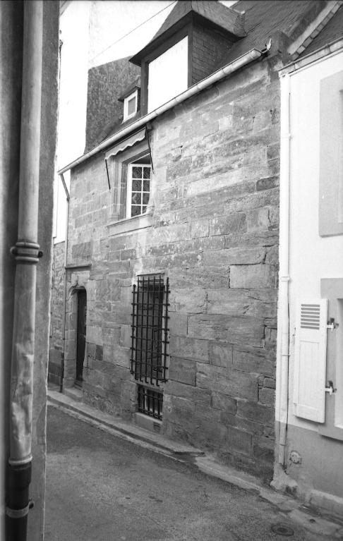 Maison, 8 rue Bourdoulec (Douarnenez)