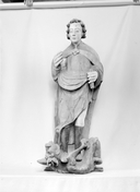 Statue (petite nature) : saint Michel terrassant le dragon, chapelle Saint-Antoine (Guiscriff)