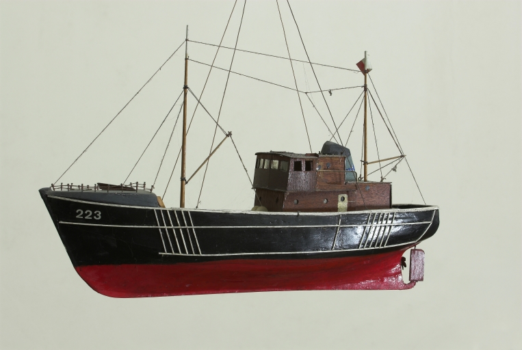 Maquette-ex-voto du chalutier Le Progrès