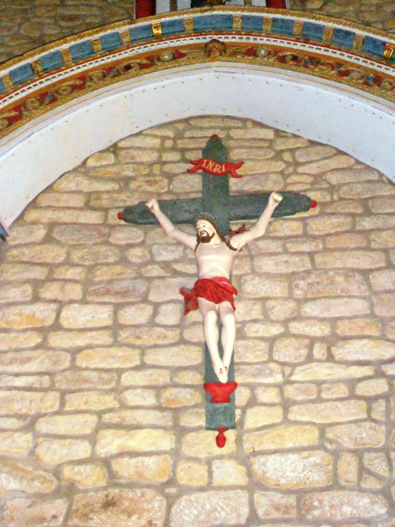 Croix : Christ en croix, église paroissiale Saint-Pierre-Saint-Paul (Lignol)