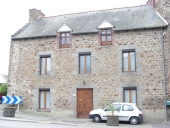 Maison, 18 rue Carrée (Châteauneuf-d'Ille-et-Vilaine)