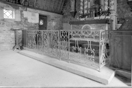 Clôture de chœur (table de communion), chapelle Notre-Dame, l'Hermitage (Goven)