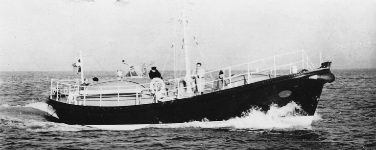 Bateau de sauvetage dit "Pilote Trémintin"