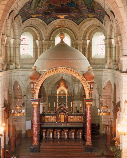 Ensemble du maître-autel : autel, gradin d'autel, tabernacle, exposition, baldaquin d'autel, 3 degrés d'autel