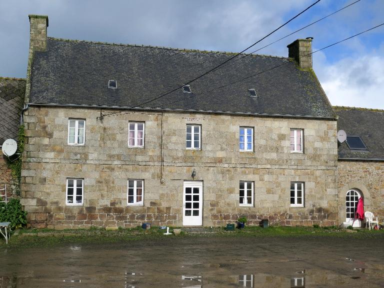 Les maisons, logis, fermes et dépendances de la commune de Kermaria-Sulard