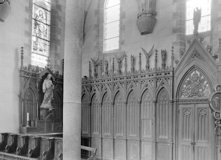 Lambris de hauteur, église paroissiale Notre-Dame (Campénéac)