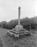 Croix monumentale, Kerguenol (Tréogat)