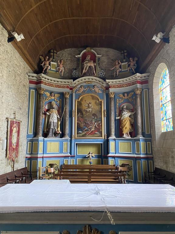 Ensemble du maître-autel : autel, tabernacle, retable ; gradin d'autel, église Saint-Servais (Saint-Servant-sur-Oust)