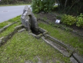 Fontaine de dévotion dite de Saint-Divy, rue de Rosmadec (Telgruc-sur-Mer)