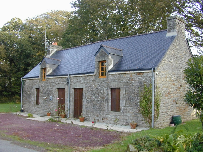 Maison 1, près de Kernisquen (Pluméliau fusionnée en Pluméliau-Bieuzy en 2019)