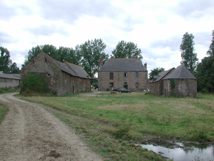 Manoir, actuellement ferme, la Chasse (Combourg)