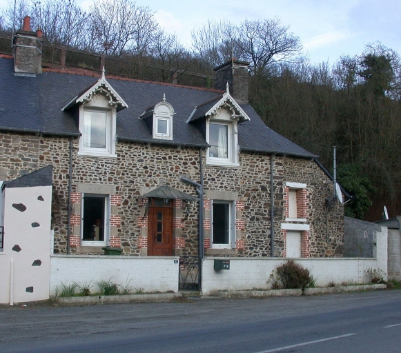 Maison, 6 rue du Chien Noir (Binic fusionnée en Binic-Etables-sur-Mer en 2016)