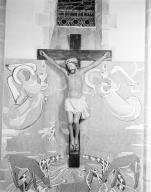 Croix : Christ en croix (2), église paroissiale Saint-Pierre (Arradon)