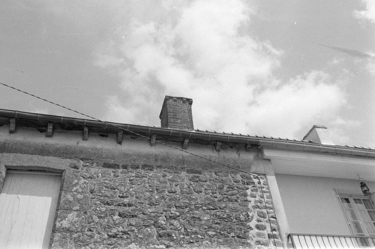 Maison, le Rocher (Saint-Symphorien)