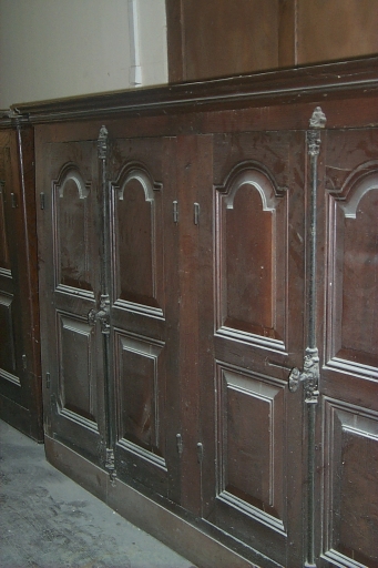 Meubles de sacristie (2) 3 (paire) (Maure-de-Bretagne fusionnée en Val d'Anast en 2017)