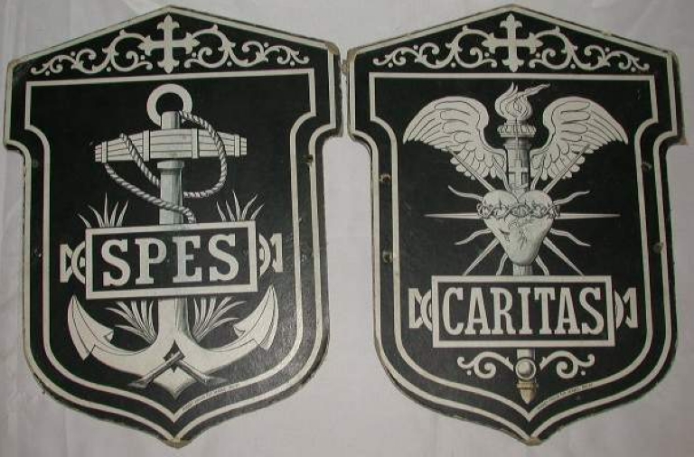 Série 1 de 4 garnitures de corbillard