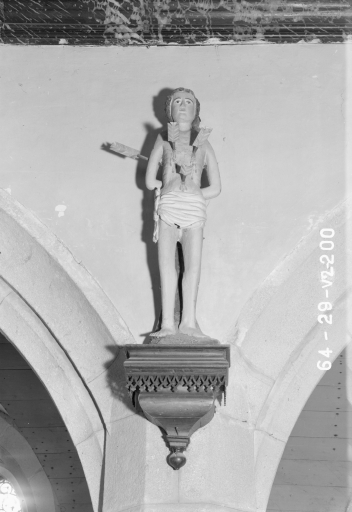 Statue : Saint Sébastien, église paroissiale Saint-Pierre (Plounévézel)
