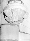 Console d'architecture (2), église Saint-Jean-Baptiste (Le Croisty)