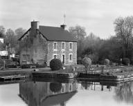 Maison éclusière 1, le bourg (Rohan)