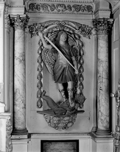 Statues (3) : Saint Hervé, Saint Michel, Vierge à l' Enfant