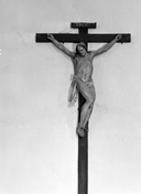 Croix : Christ en croix, église paroissiale Saint Malo (Saint-Malo-de-Beignon)