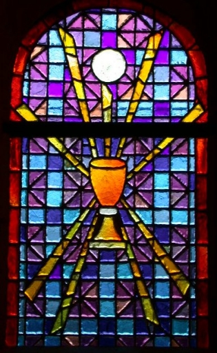 Ensemble des verrières des baies 1 à 4, 6, 00 : Eucharistie, Vertus théologales