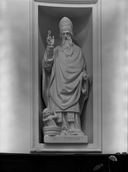 Ensemble de 5 statues : Saint Pierre, Saint Paul, Vierge à l'Enfant, dite Notre-Dame des Victoires, Saint Nicolas, Saint Joseph, église Saint-Nicolas (La Gacilly)