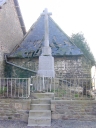 Croix de chemin, rue de la Pavière, rue du Docteur Ricoux (Domalain)