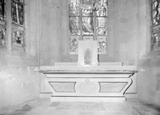 Autel, tabernacle, gradins d'autel (2) (maître-autel, autel tombeau, tabernacle architecturé), église Saint-Pierre-Saint-Paul, Chapelle Notre-Dame-des-Victoires et ossuaire (Gourin)